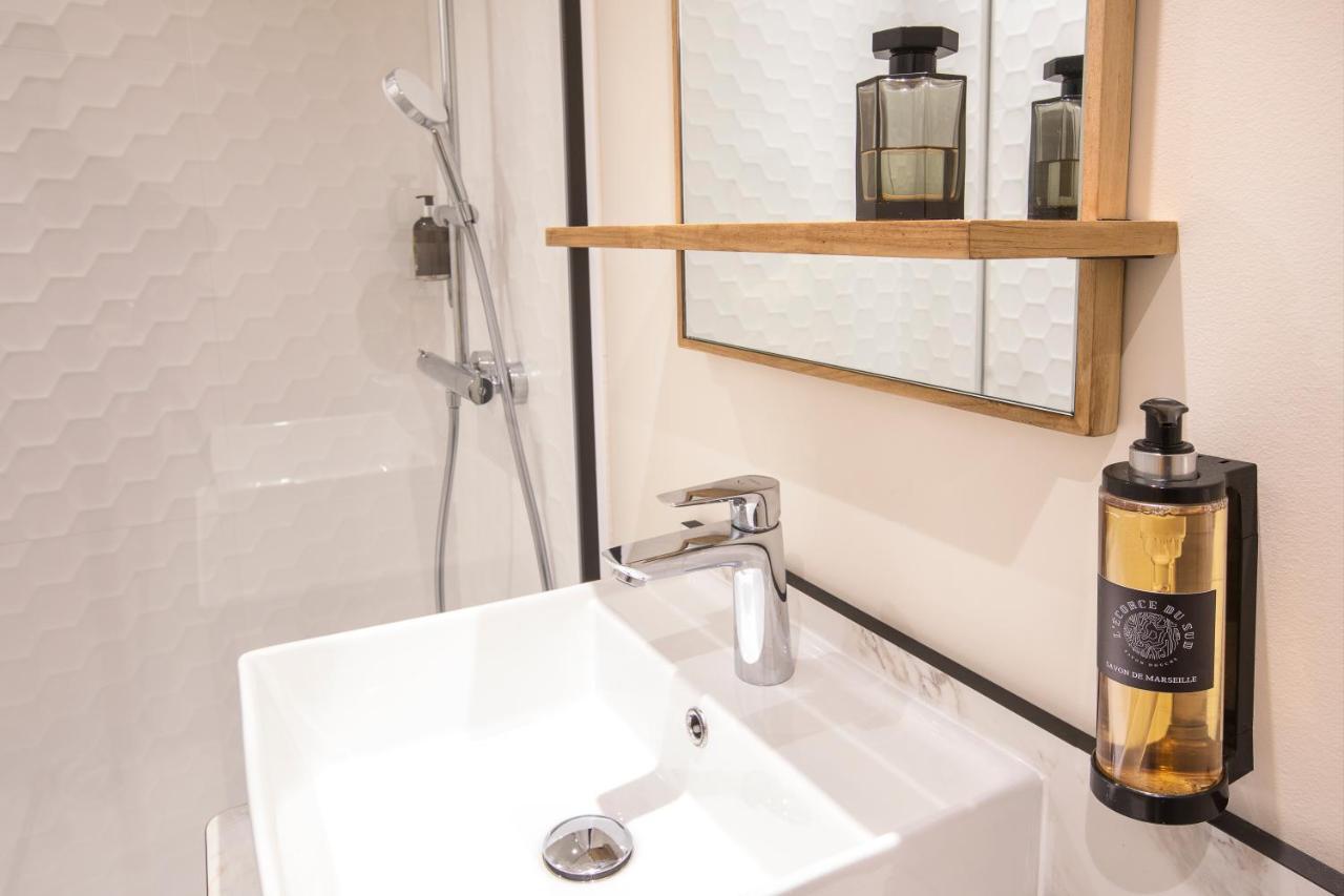 Hotel Life Marseille Vp - Vieux Port Экстерьер фото