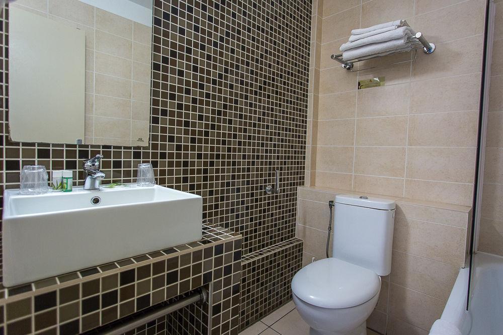 Hotel Life Marseille Vp - Vieux Port Экстерьер фото