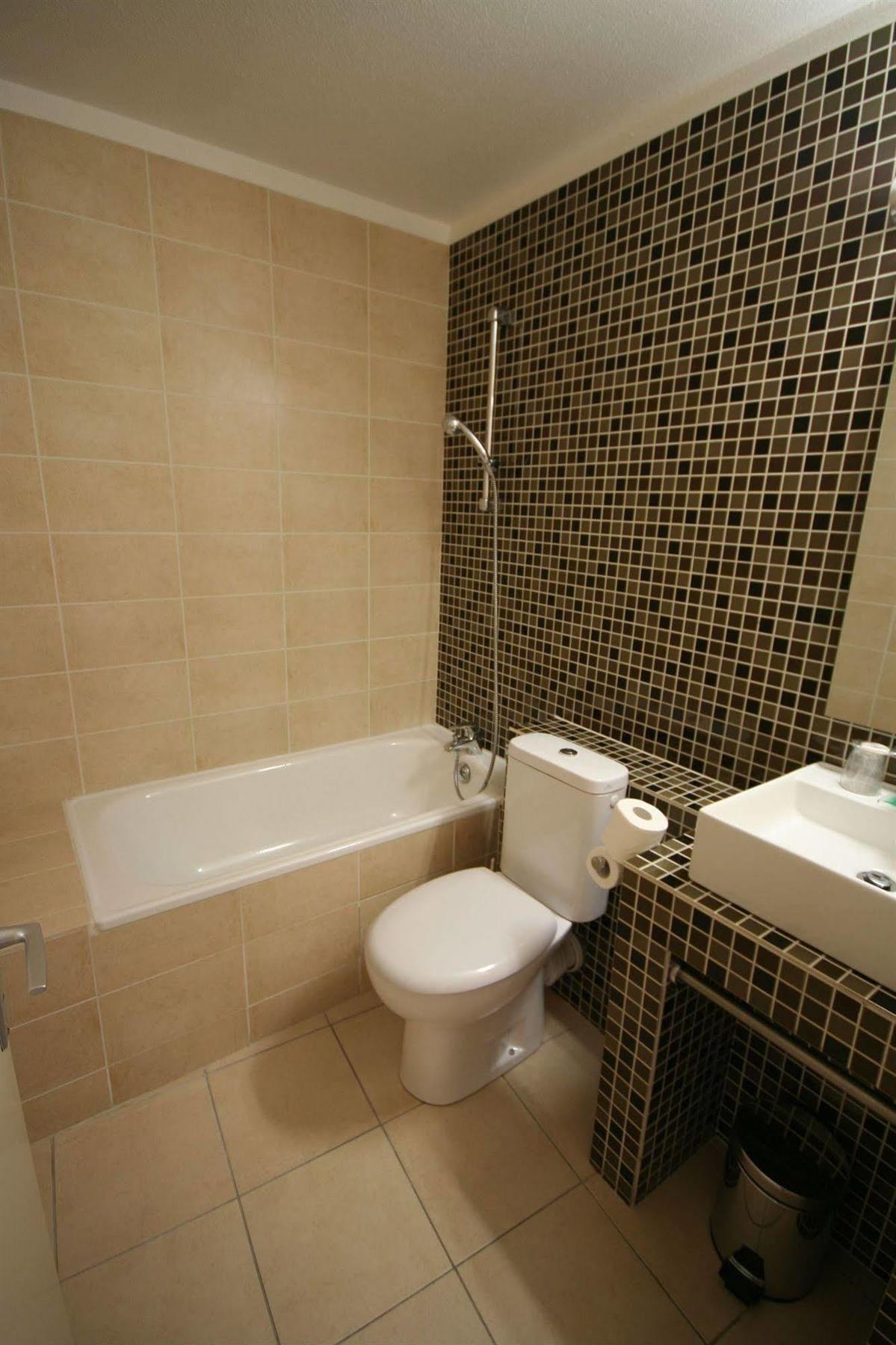 Hotel Life Marseille Vp - Vieux Port Экстерьер фото